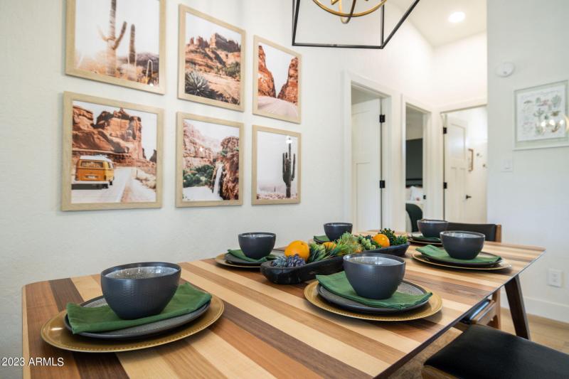 25-web-or-mls-4909-e-tumbleweed-cir