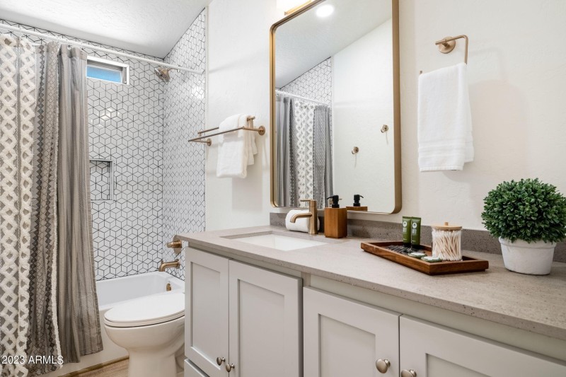 37-web-or-mls-4909-e-tumbleweed-cir