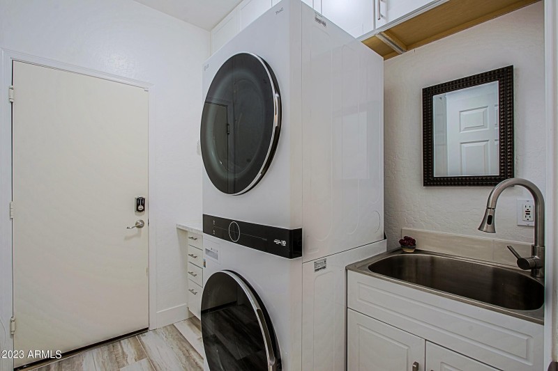 Laundry Room 1