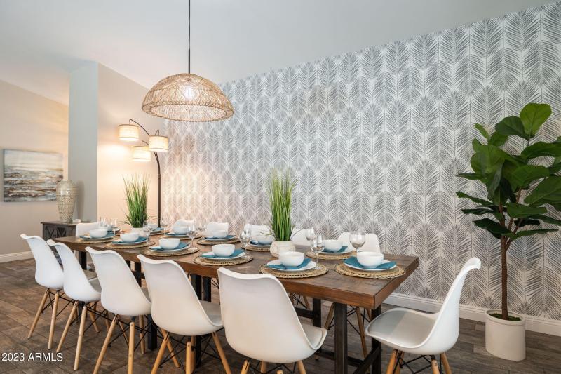 14-web-or-mls-6325-e-carolina-dr