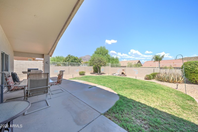 4701 S Desert Dawn-33