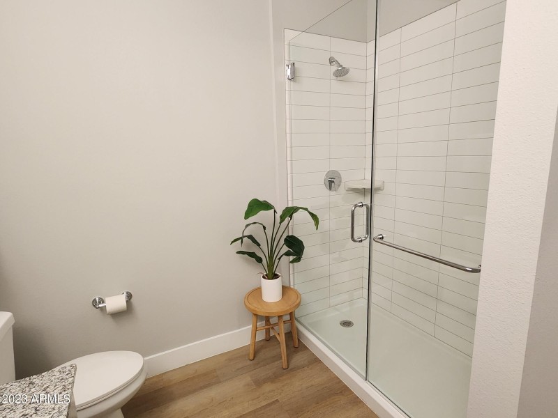 Mater Walk-In Shower