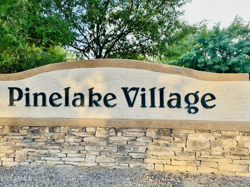 B7064133-60D1-4012-B201-8805B1760311