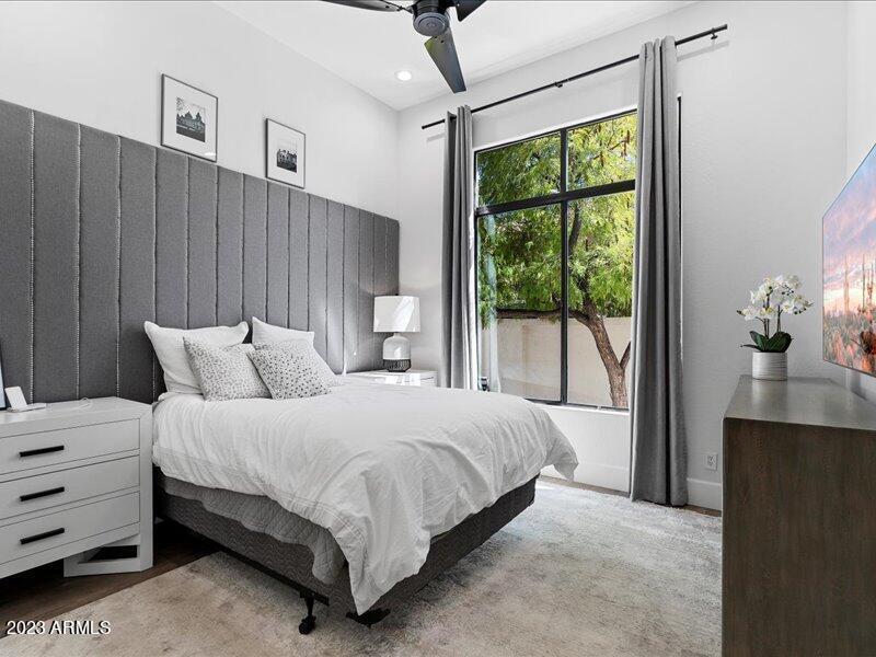 17-Bedroom