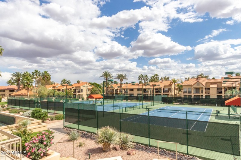 The Racquet Club (7)