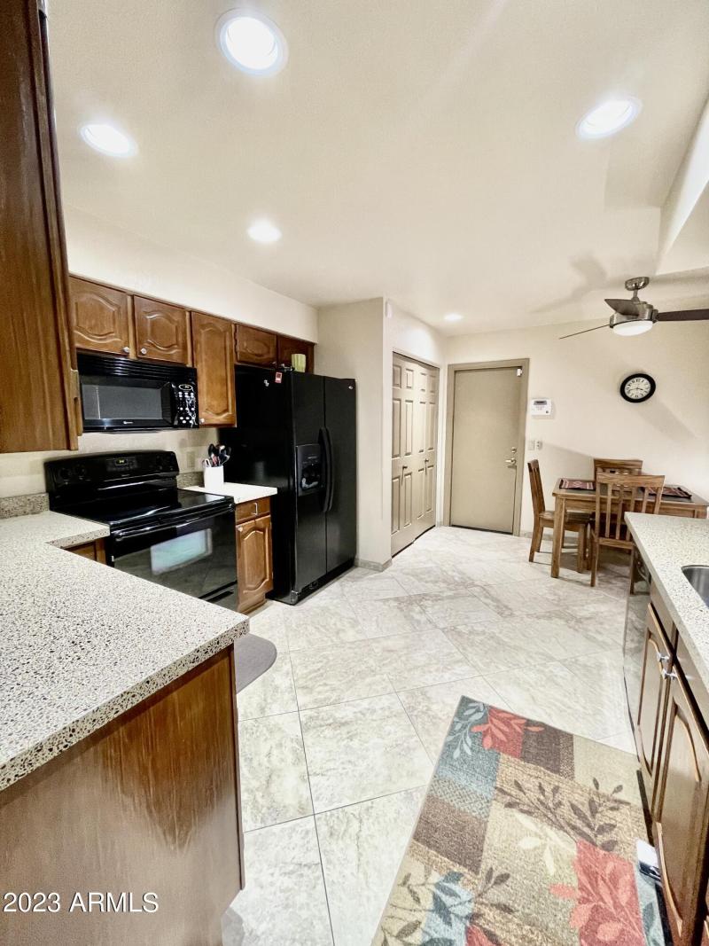 B50DEC08-338D-48B6-B163-63E97E42433E