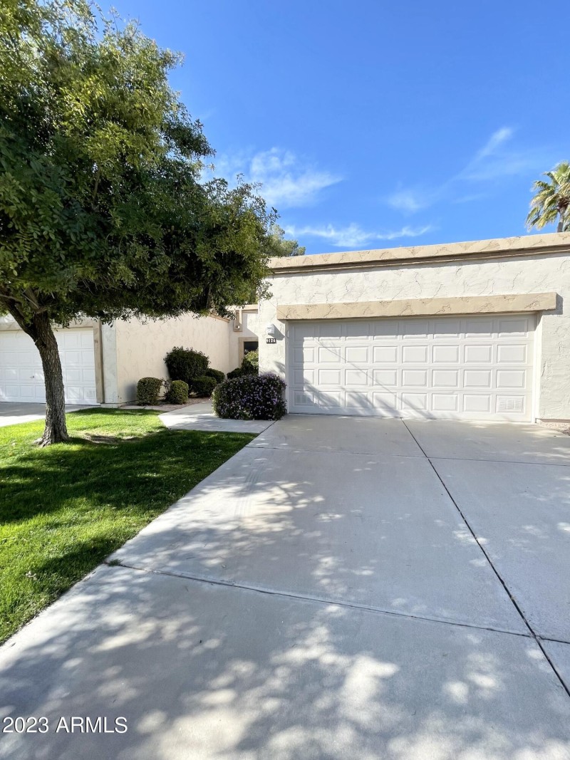 8D51E6F7-A141-485F-B04C-4741F9F3BE69