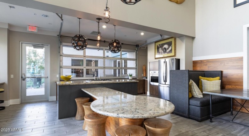 Clubhouse Kitchen