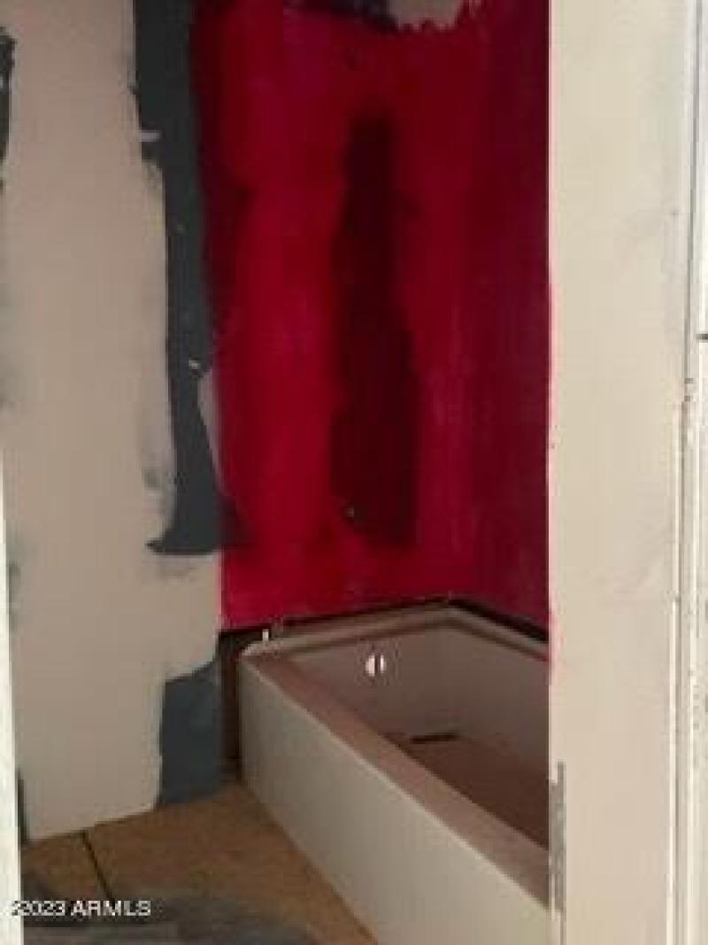 52B2D7E3-AFD1-4824-8C15-C41CF71D50FA_4_5