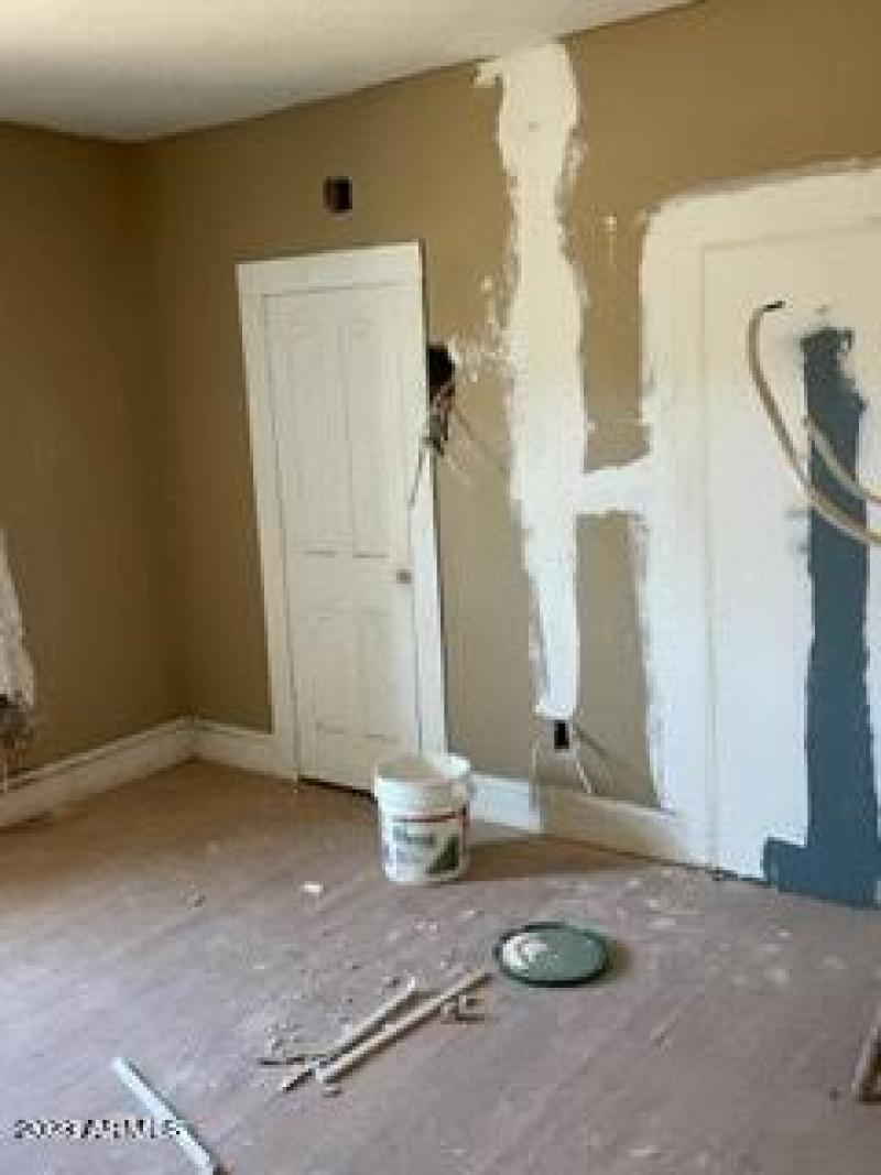 B18C21DD-5A22-4F46-9456-F8C937324737_4_5