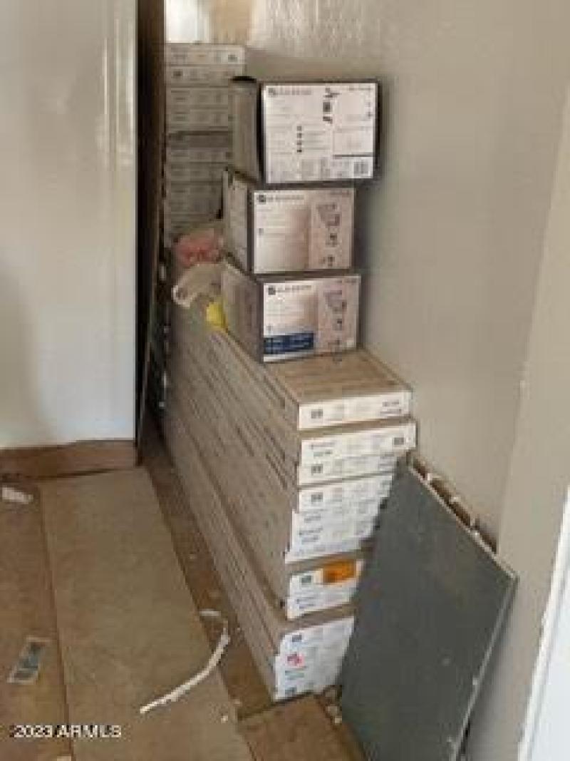 52BBD700-1743-4B7A-B6CF-10CE0C217CF8_4_5