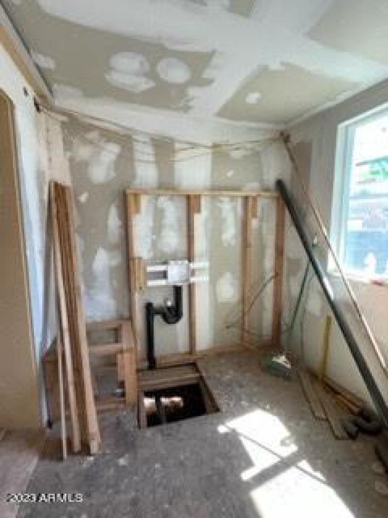 C467C2EB-6D3B-4BE9-B449-8842BDDACCA7_4_5