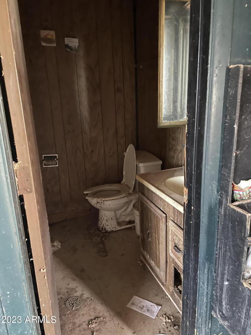 FD40FEA0-E944-4C3D-987F-06A784C27A1C