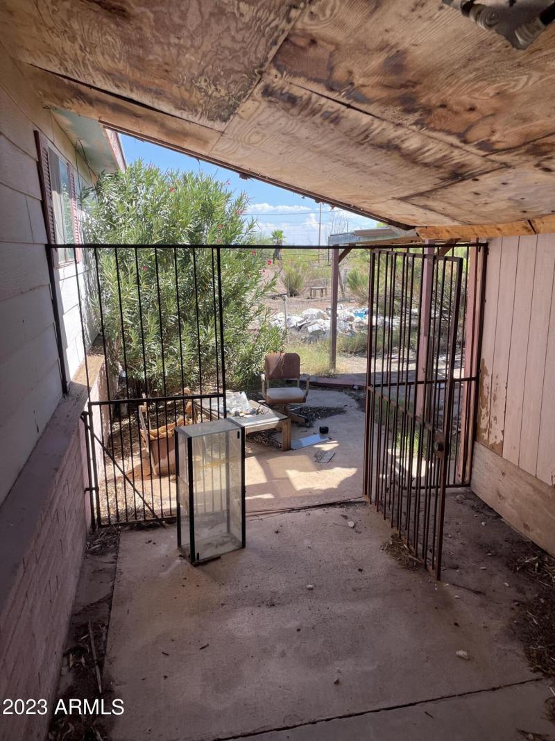 4E8B6F09-D3A6-4BD2-8A4A-943DA0F6258C