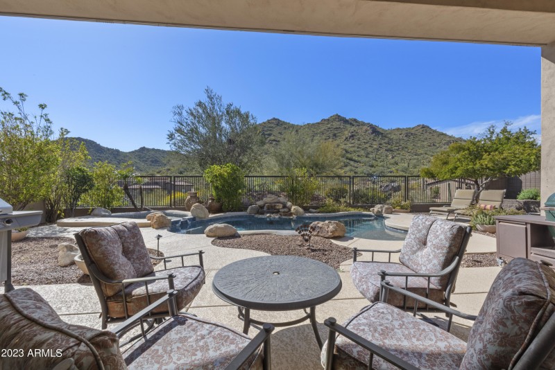 042_Exterior Covered Patio View