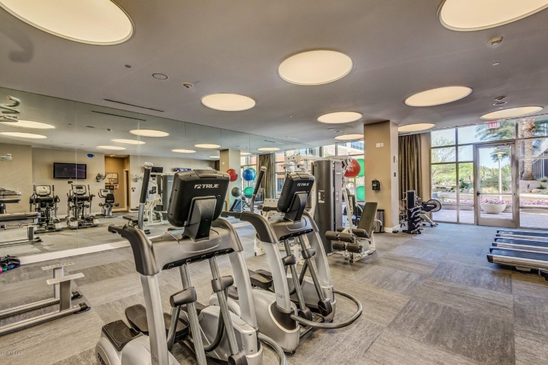 Full Fitness Center
