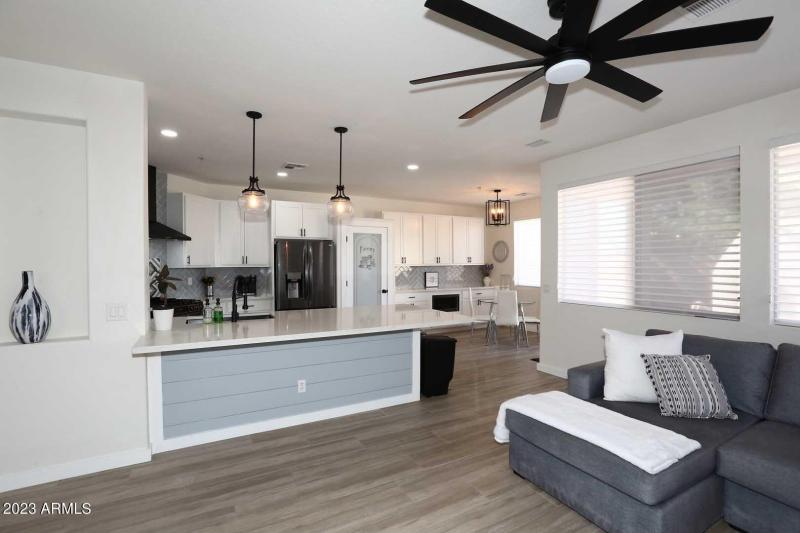 Family Room-Kitchen