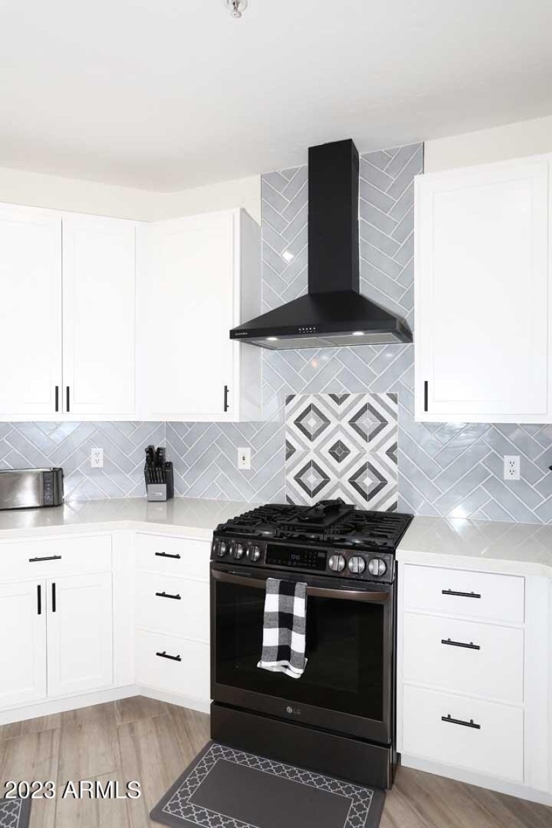 Kitchen-Range