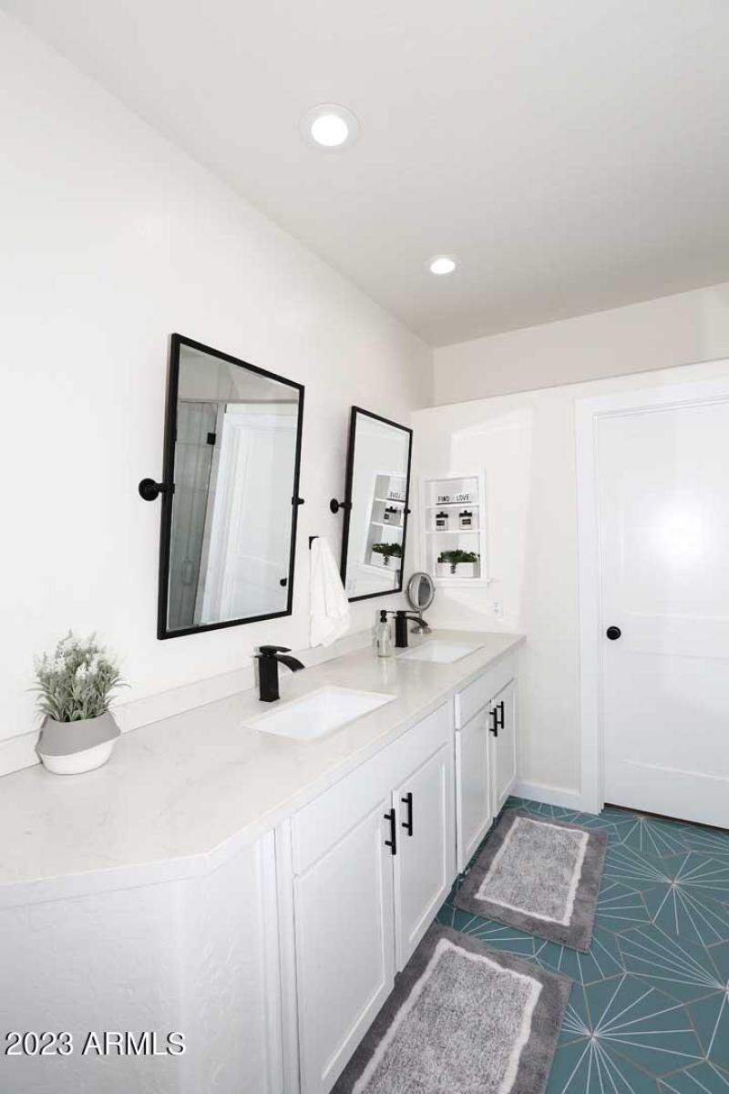 Primary Bath2