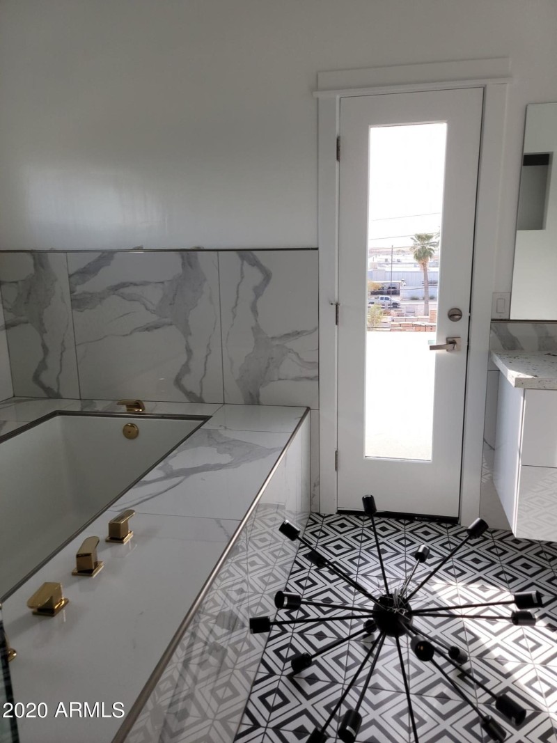 128439003_383877169543662_65302919439182