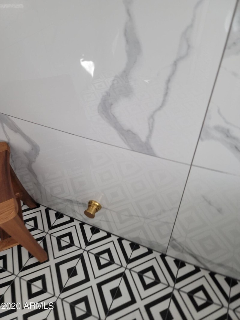 129629216_3519295068153977_1242363431431