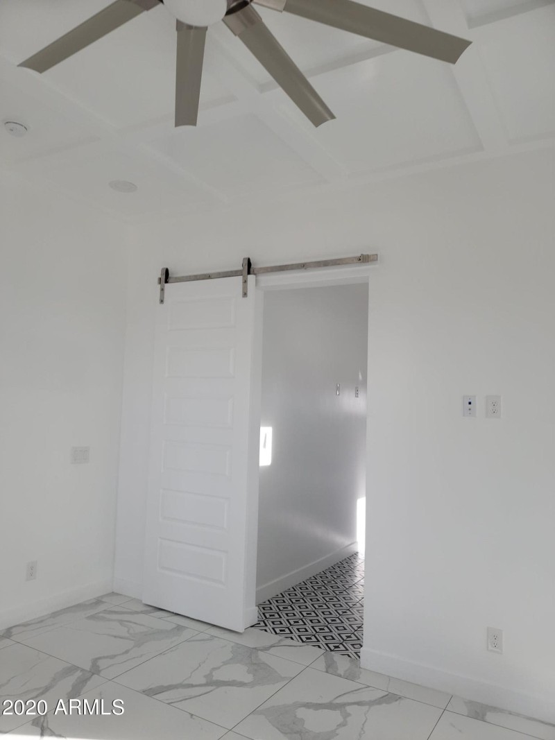 129853915_845859896239837_59528488939785