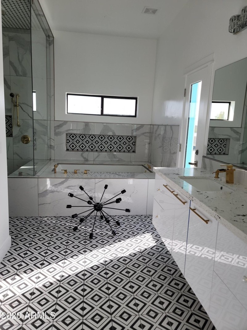 128565618_166991581774169_50112989003806