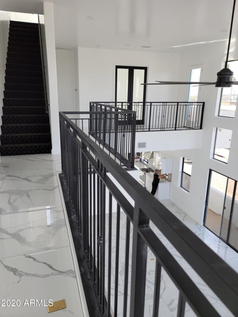 129427602_380199976409773_61480808585353