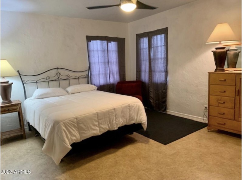 877 E Sycamore Unit A