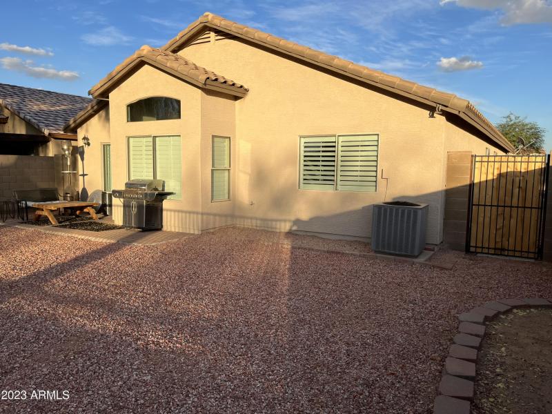 E21DD723-FCFE-40CF-BF05-D8D5335FBBDB