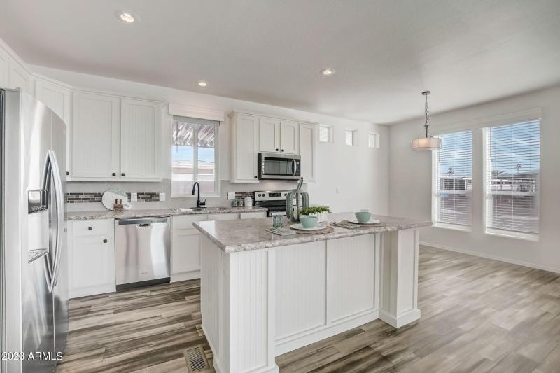 13-web-or-mls-N Trekell Rd 182-011