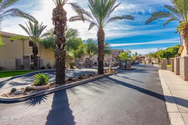 0003-McKellips - 5415 (1)