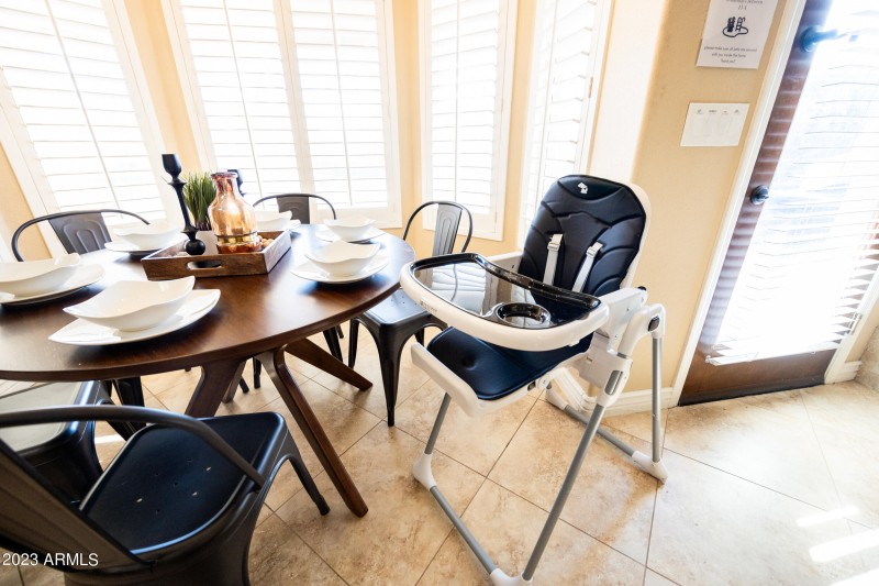 dining area family friendly