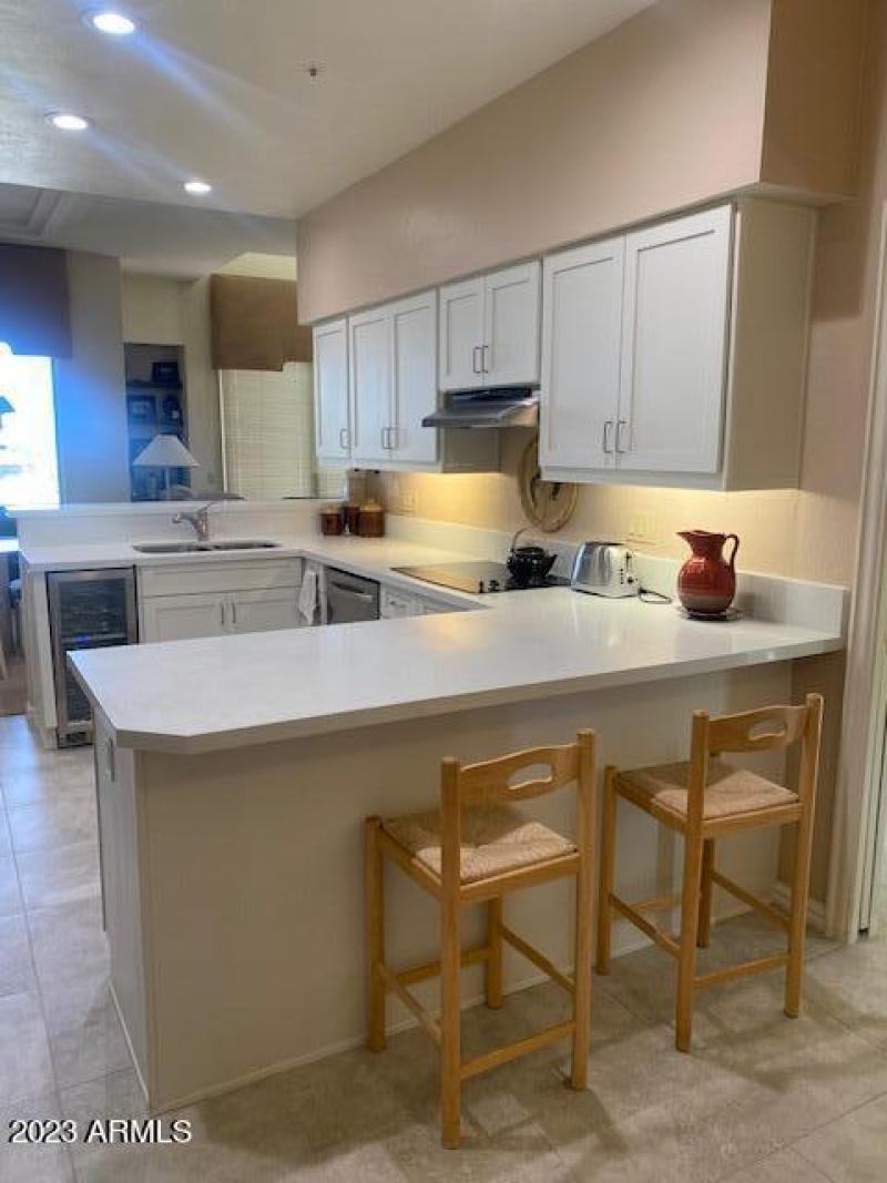 S.T. Kitchen 2