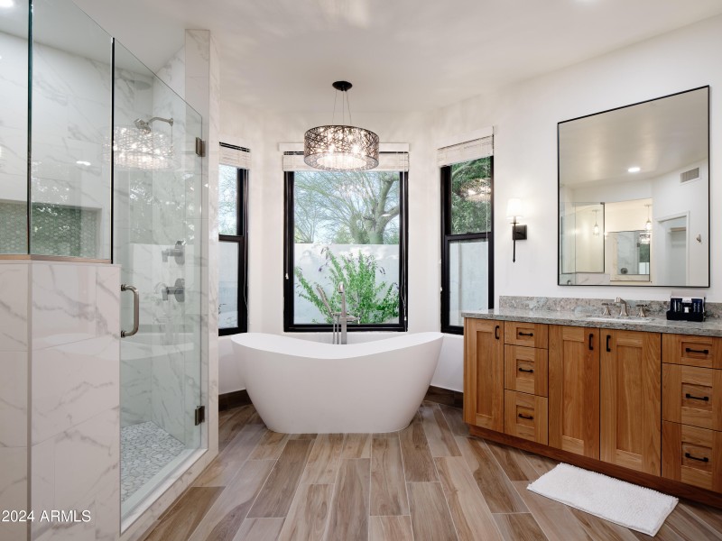 PropertyImageCo_9925N131stPl_WEB-24