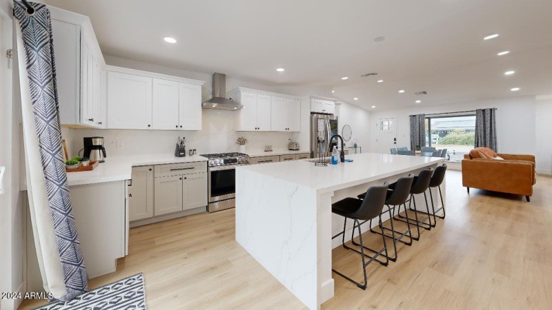 5215-E-Cambridge-Ave-Kitchen(1)