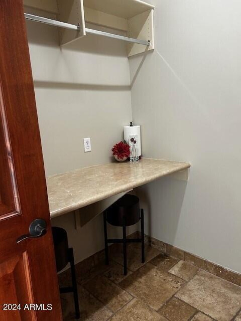 laundry table