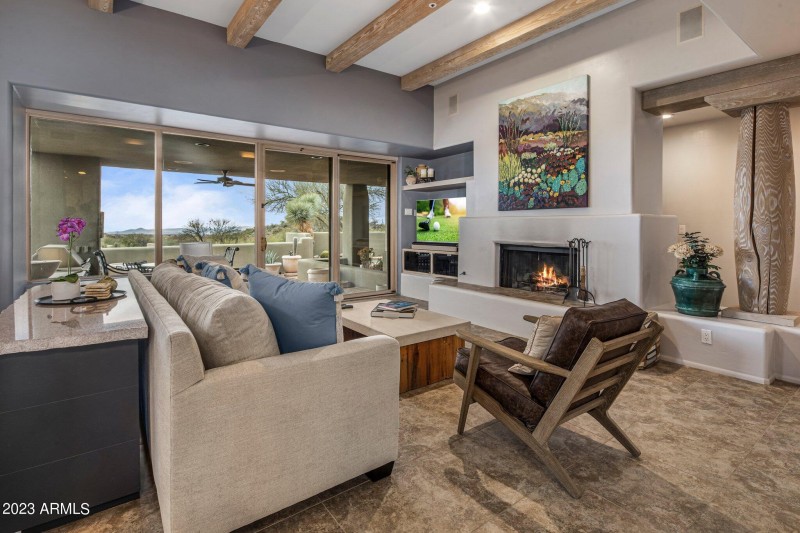 1-web-or-mls-HUB06145.1