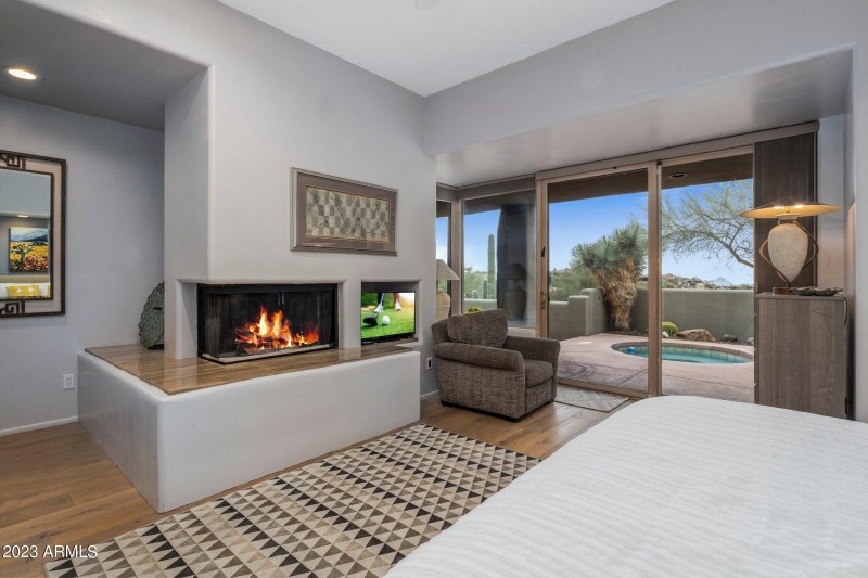 8-web-or-mls-HUB06243