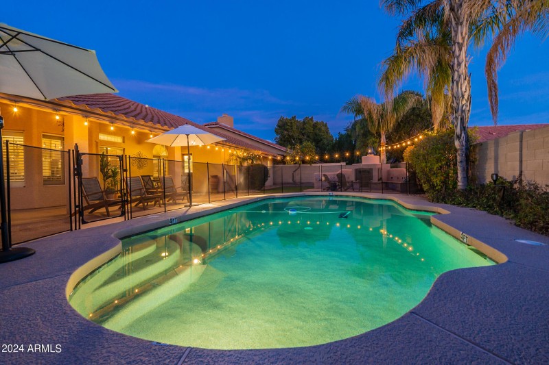 105-web-or-mls-Aire-Twilight-18