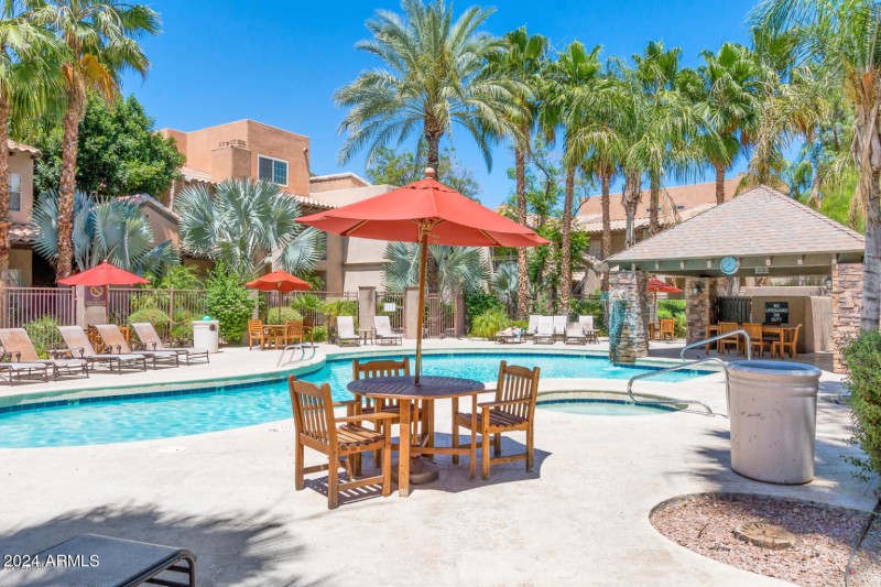 Community Pool and Spa