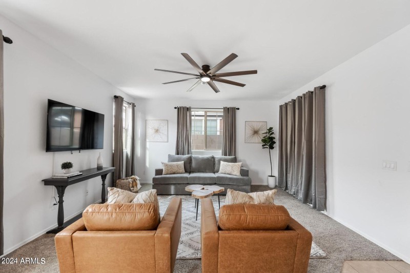 20231219015656462048000000-o