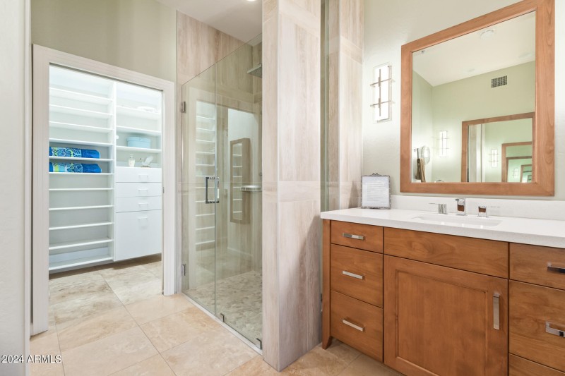 Modernized Primary Bathroom