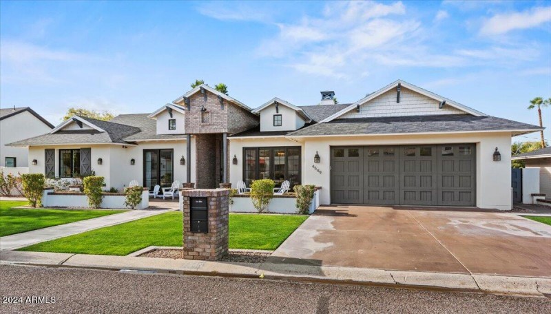 03-4549 E. Calle Tuberia 59