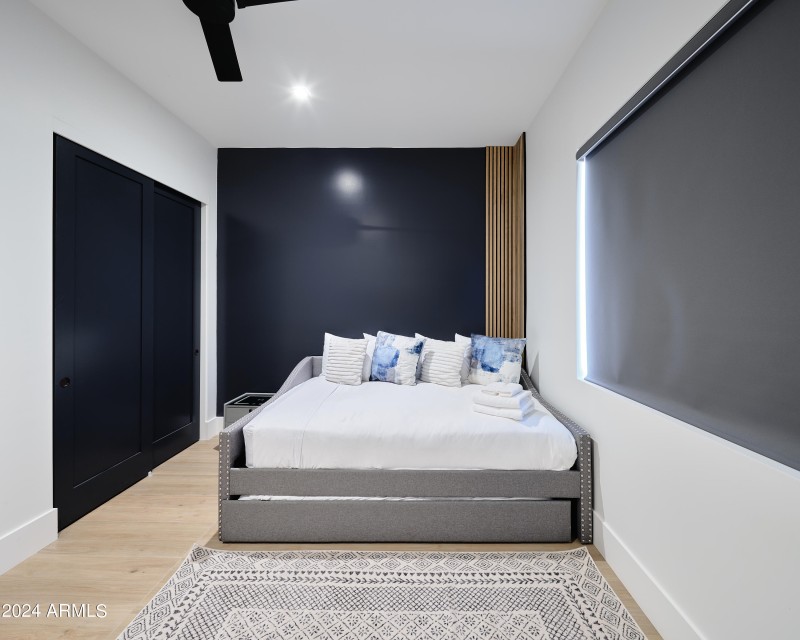 PropertyImageCo_7707E3rdSt_WEB_31