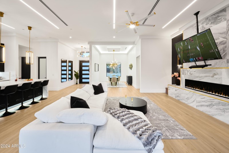 PropertyImageCo_7707E3rdSt_WEB_60