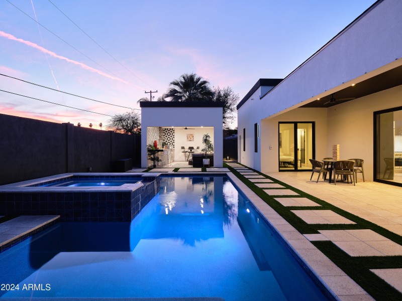 PropertyImageCo_7707E3rdSt_WEB_67