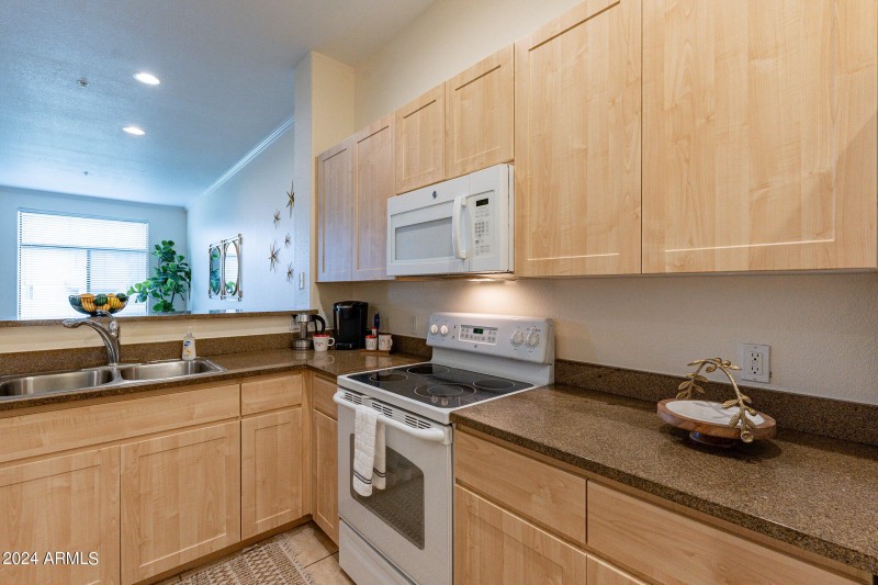 Lots of Cunter Space