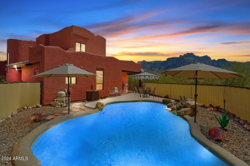 Digital Twilight (3)