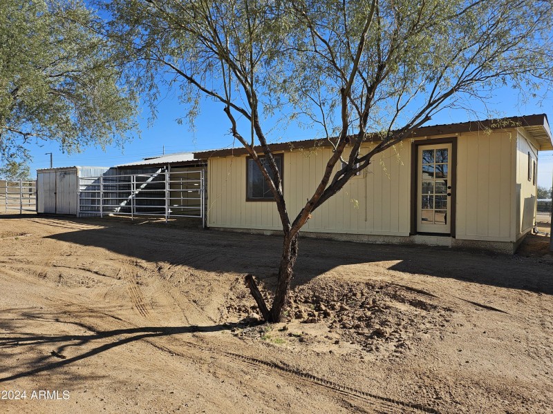 Ranch Hands Quarters
